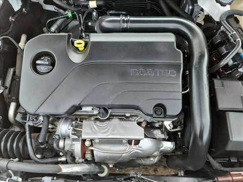 Used 2024 Chevrolet Malibu LT FWD image 22