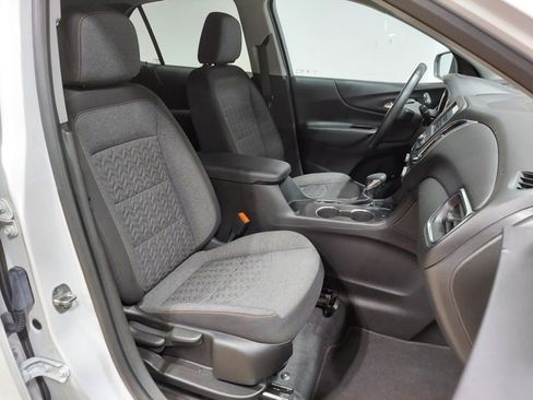 Certified 2022 Chevrolet Equinox LT image 22