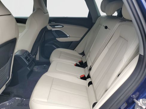 Used 2025 Audi Q5 Premium w/ Premium Plus AWD/4WD image 15