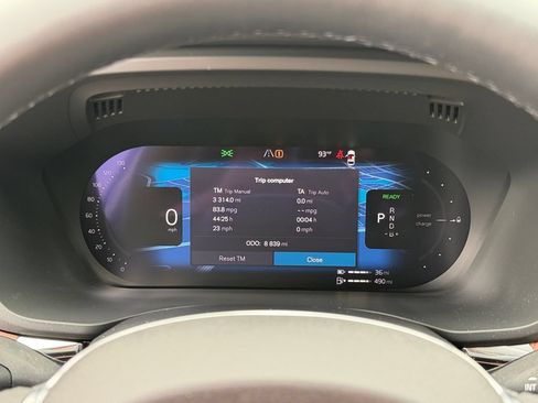 Certified 2025 Volvo XC60 T8 Ultra w/ Climate Package AWD/4WD image 26