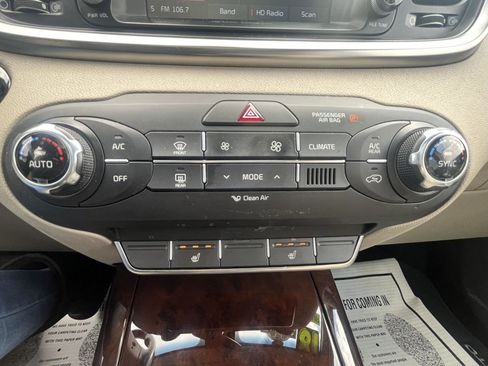 Used 2018 Kia Sorento EX w/ EX Advanced Touring Package image 10