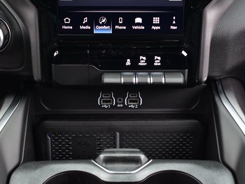 New 2026 RAM 1500 Big Horn AWD/4WD image 36