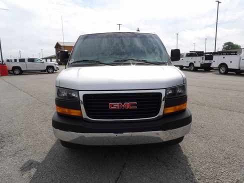 Used 2023 GMC Savana 2500 w/ Driver Convenience Package RWD image 12