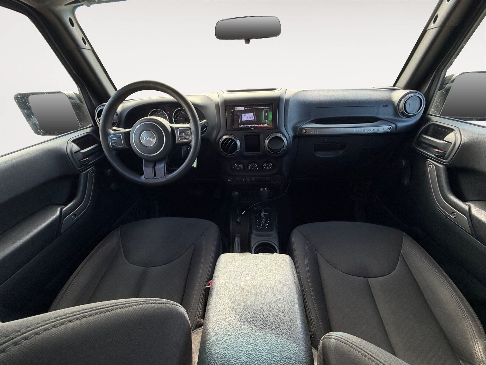 Used 2018 Jeep Wrangler Unlimited Sport AWD/4WD image 10
