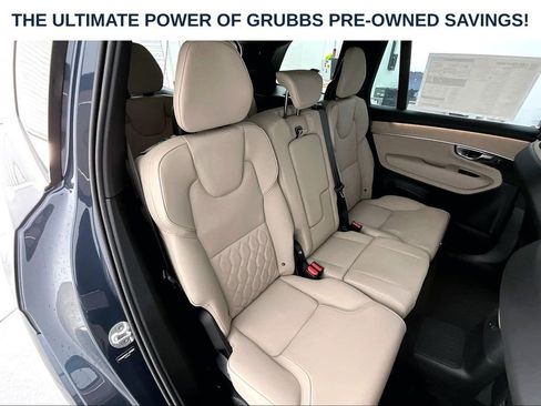 New 2026 Volvo XC90 T8 Plus w/ Protection Package Premier AWD/4WD image 18