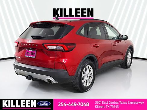 Used 2025 Ford Escape Active w/ Tech Pack #1 FWD image 9