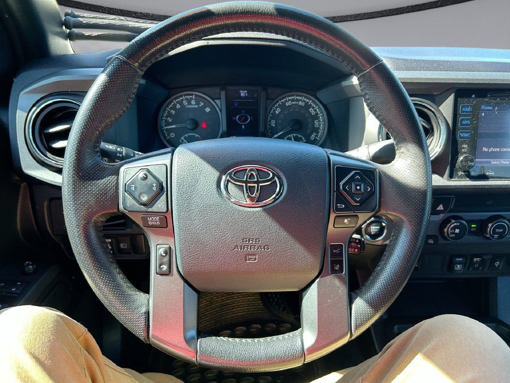 Used 2019 Toyota Tacoma TRD Sport RWD image 14