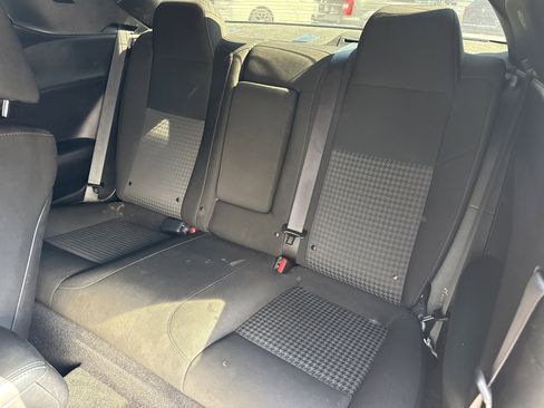 Used 2022 Dodge Challenger R/T image 10