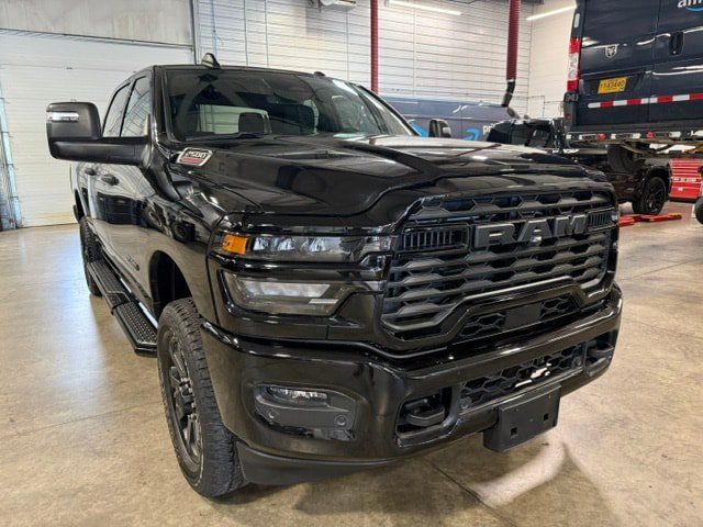 Certified 2025 RAM 2500 Big Horn AWD/4WD image 1
