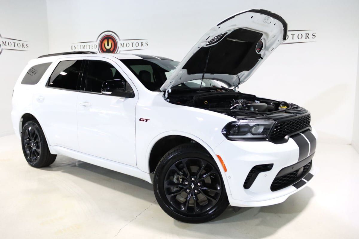 Used 2025 Dodge Durango GT AWD/4WD image 32