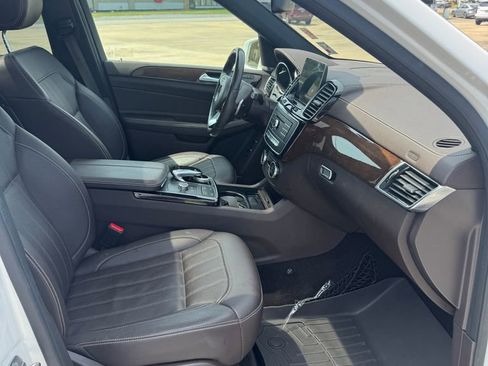 Used 2019 Mercedes-Benz GLS 450 4MATIC image 12