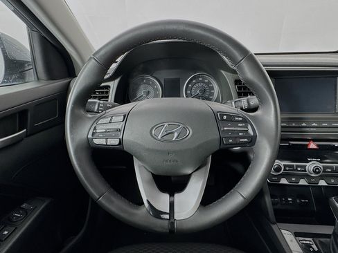 Used 2019 Hyundai Elantra Value Edition w/ Cargo Package FWD image 11