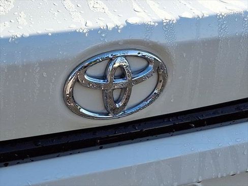 Certified 2020 Toyota Corolla LE FWD image 25