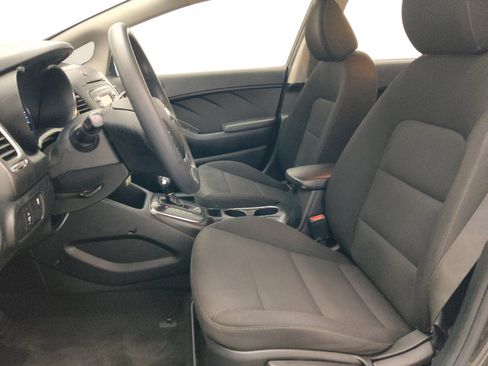 Used 2018 Kia Forte LX FWD image 17