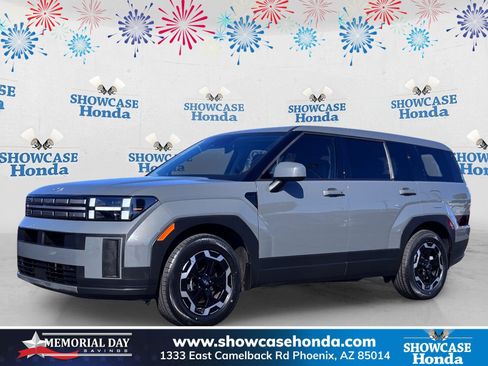 Used 2025 Hyundai Santa Fe SE FWD image 1