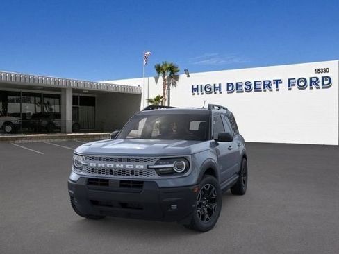 New 2025 Ford Bronco Sport Outer Banks AWD/4WD image 2