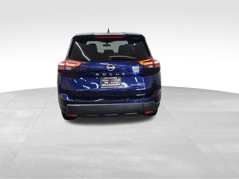 Used 2024 Nissan Rogue SV AWD/4WD image 7