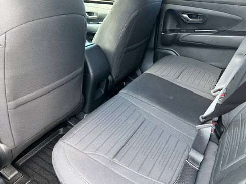 Used 2022 Hyundai Santa Cruz SEL Premium image 9