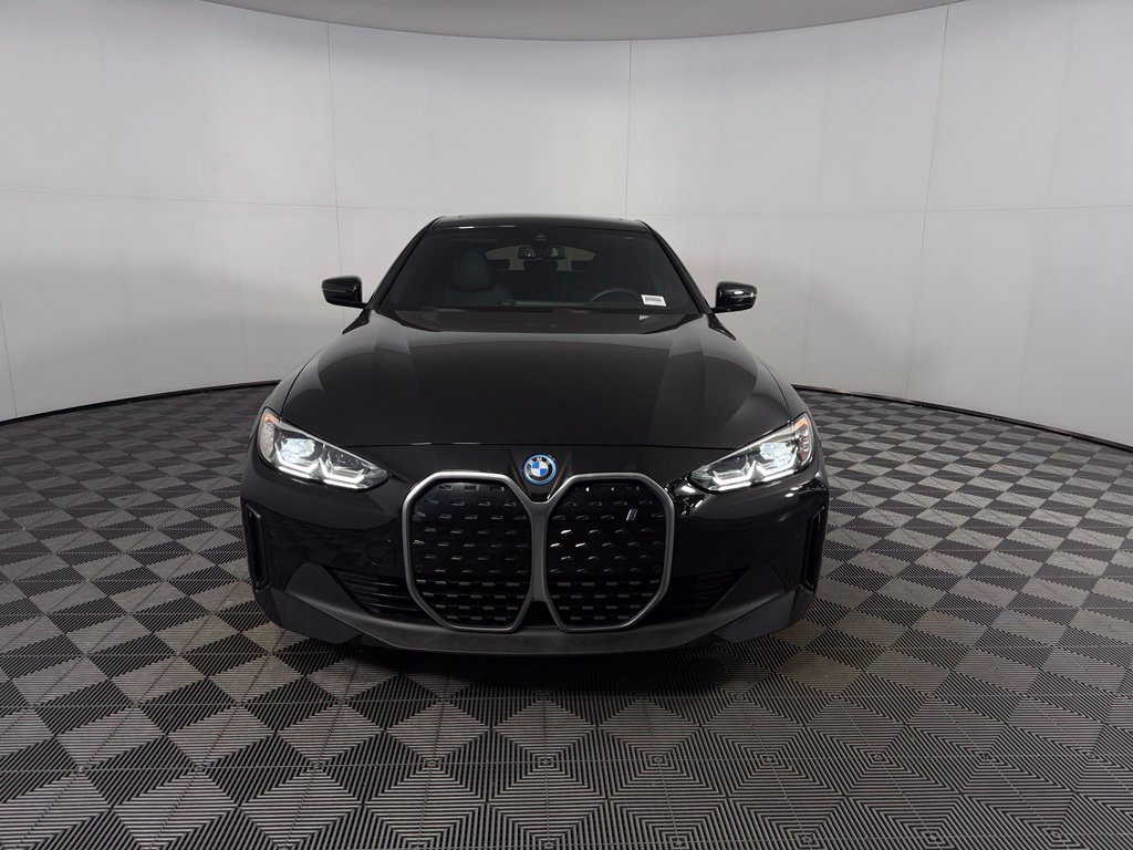 Used 2023 BMW i4 eDrive40 w/ Premium Package RWD image 2