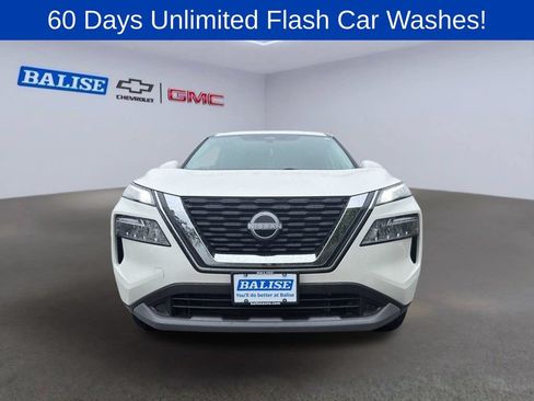 Used 2023 Nissan Rogue SV AWD/4WD image 2