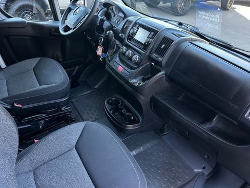 Used 2018 RAM ProMaster 3500 w/ Premium Appearance Group image 15