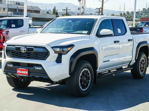 New 2026 Toyota Tacoma TRD Off-Road AWD/4WD image 6