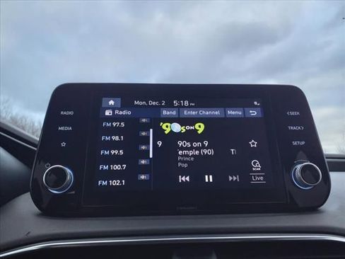 Used 2022 Hyundai Santa Fe SEL image 31