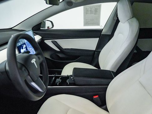 Used 2020 Tesla Model 3 Performance AWD/4WD image 17