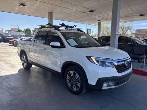 Used 2019 Honda Ridgeline RTL-E image 2