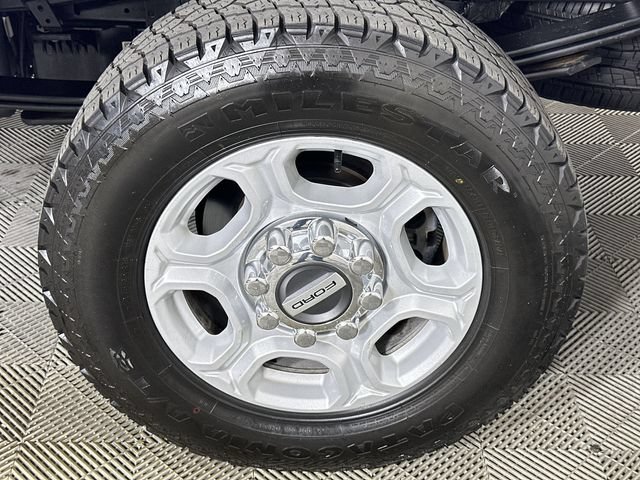 Used 2025 Ford F250 XLT AWD/4WD image 34