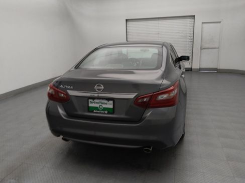 Used 2018 Nissan Altima 2.5 S w/ S Convenience Package image 7