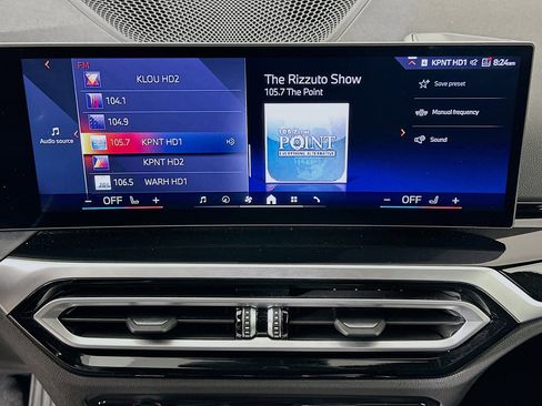 Used 2024 BMW i4 xDrive40i image 21