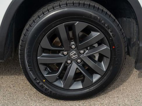 Used 2023 Honda Ridgeline Sport image 9