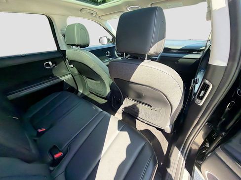 Used 2023 Hyundai Ioniq 5 Limited image 29