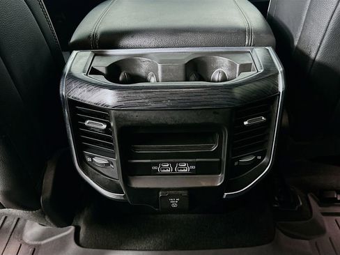 Used 2023 RAM 1500 Laramie AWD/4WD image 21