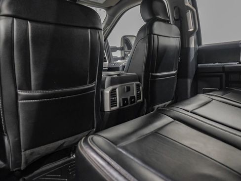 Used 2021 Ford F250 Lariat image 37
