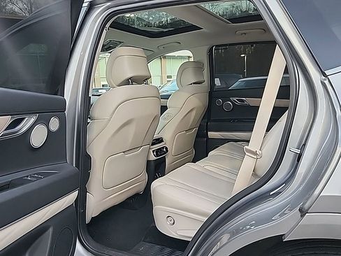 Used 2024 Genesis GV80 3.5T w/ Advanced Package image 23