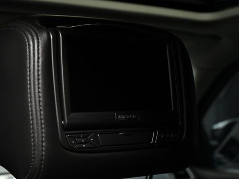 Used 2013 Cadillac Escalade EXT Luxury AWD/4WD image 34