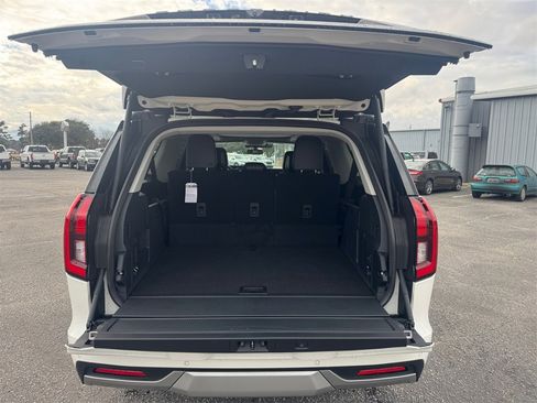 New 2026 Ford Expedition Max Platinum w/ Driver's Package image 19