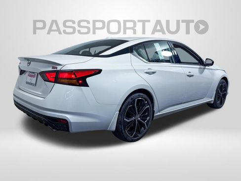 New 2025 Nissan Altima 2.5 SR w/ SR Premium Package image 6