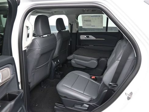 New 2026 Ford Explorer Active image 20