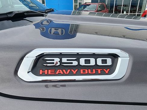 Used 2025 RAM 3500 Laramie w/ Towing Technology Group image 8