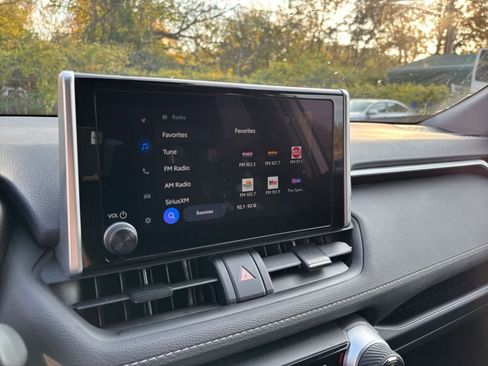 Used 2025 Toyota RAV4 LE image 21