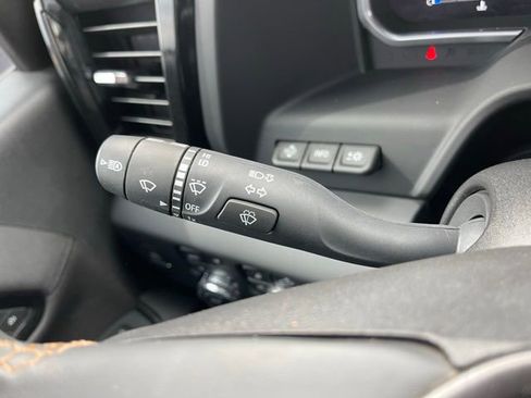 Used 2024 GMC Sierra 2500 AT4 w/ AT4 Premium Plus Package image 23