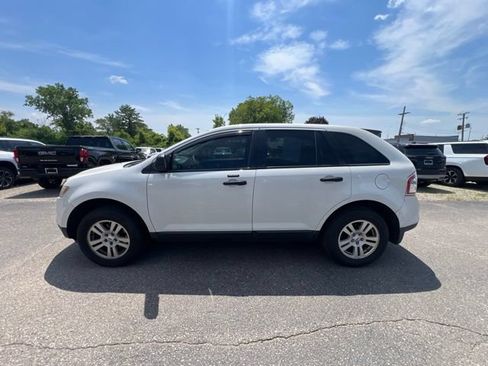Used 2010 Ford Edge SE FWD image 6