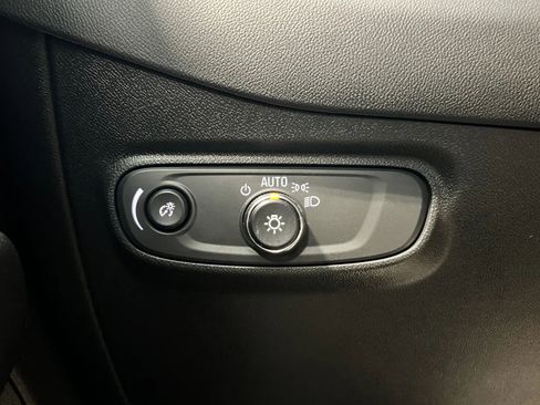 Used 2024 Chevrolet Equinox RS AWD/4WD image 39
