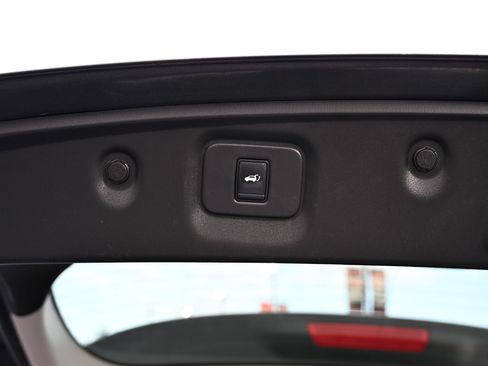 Used 2015 INFINITI QX60 AWD w/ Premium Package image 24