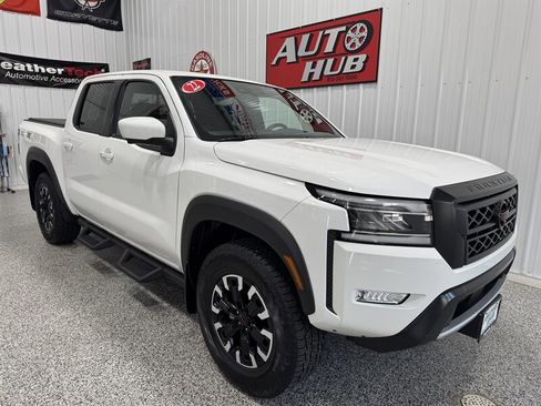Used 2022 Nissan Frontier PRO-4X image 4