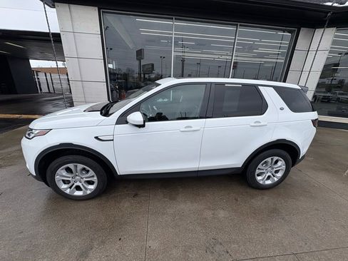 Used 2020 Land Rover Discovery Sport S image 2