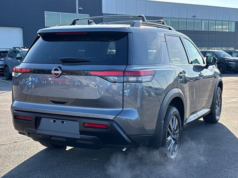 New 2026 Nissan Pathfinder SV image 37